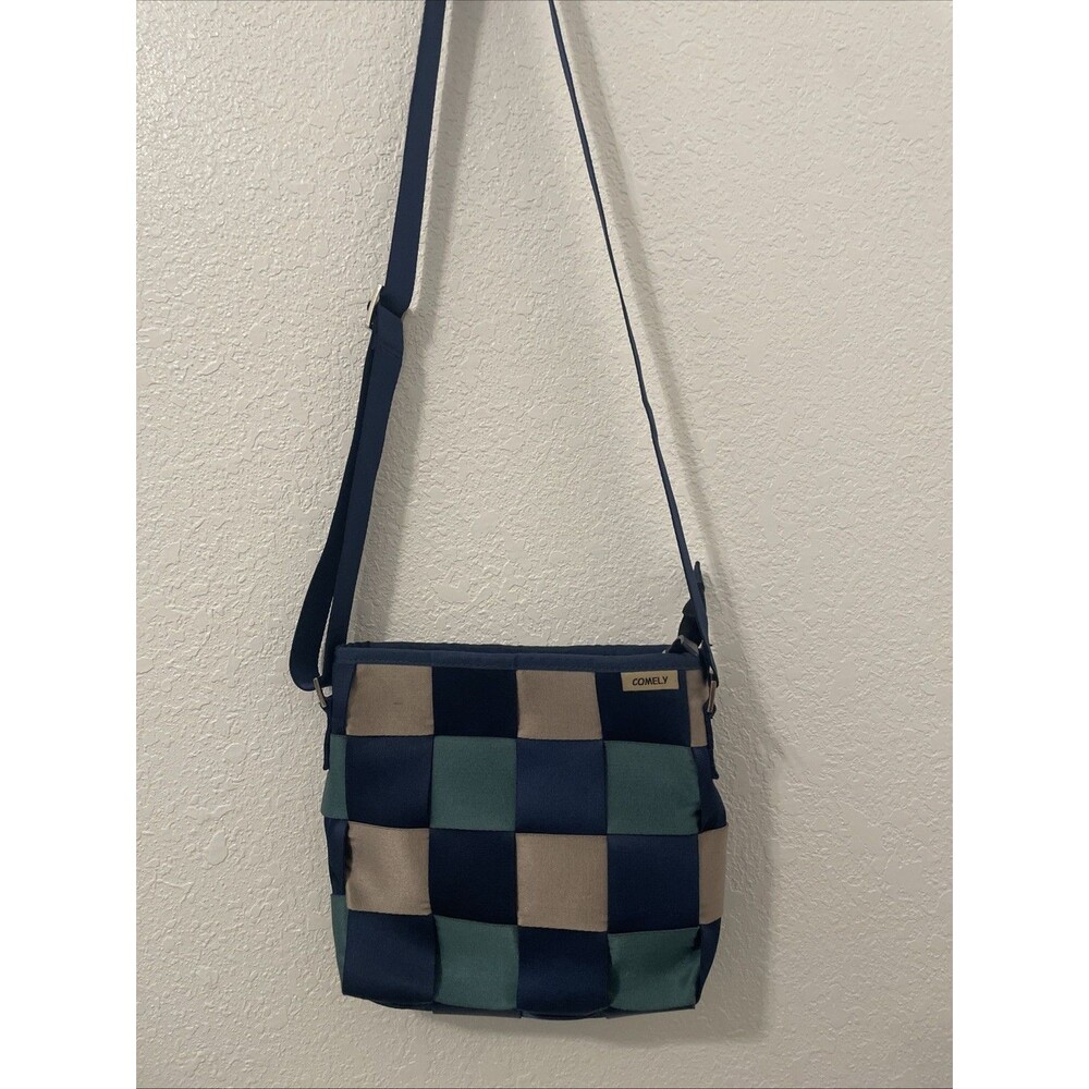 Comely Seatbelt Crossbody Bag Blue Handbag Woven Chic Minimalist Travel Bag